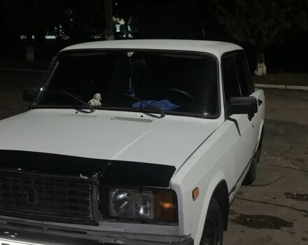 Белый ВАЗ 2107, объемом двигателя 1.6 л и пробегом 3 тыс. км за 908 $, фото 1 на Automoto.ua