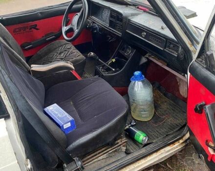Белый ВАЗ 2107, объемом двигателя 1.2 л и пробегом 2 тыс. км за 334 $, фото 8 на Automoto.ua