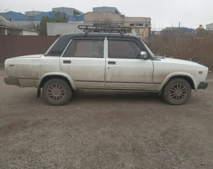 Белый ВАЗ 2107, объемом двигателя 0 л и пробегом 300 тыс. км за 473 $, фото 3 на Automoto.ua