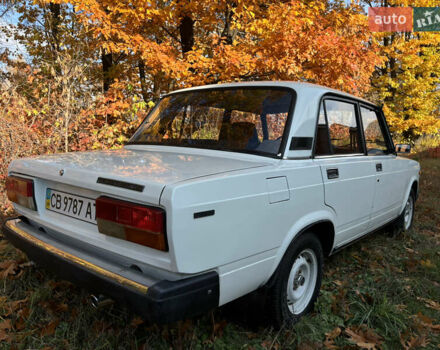 ВАЗ 2107 2000 в Чернигове на Automoto.ua Белый ВАЗ 2107, объемом двигателя 1.6 л и пробегом 68 тыс. км за 1899 $, фото 9 на Automoto.ua