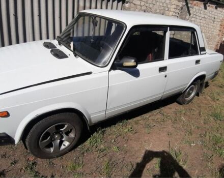 Белый ВАЗ 2107, объемом двигателя 1.5 л и пробегом 43 тыс. км за 800 $, фото 2 на Automoto.ua