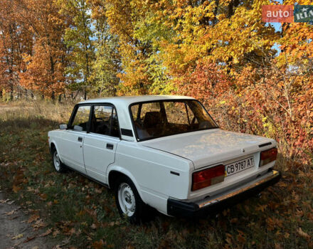 ВАЗ 2107 2000 в Чернигове на Automoto.ua Белый ВАЗ 2107, объемом двигателя 1.6 л и пробегом 68 тыс. км за 1899 $, фото 3 на Automoto.ua