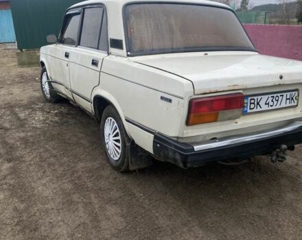 Білий ВАЗ 2107, об'ємом двигуна 1.6 л та пробігом 22 тис. км за 686 $, фото 3 на Automoto.ua