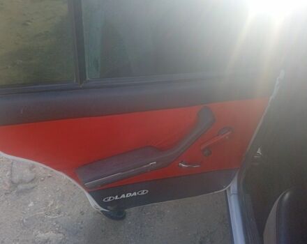 ВАЗ 2107 2001 у Белгород-Днестровском на Automoto.ua Білий ВАЗ 2107, об'ємом двигуна 0 л та пробігом 35 тис. км за 850 $, фото 6 на Automoto.ua