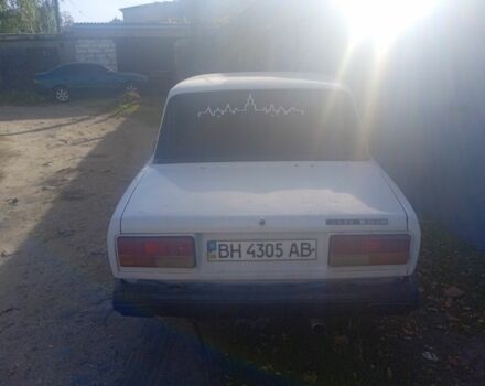 ВАЗ 2107 2001 у Белгород-Днестровском на Automoto.ua Білий ВАЗ 2107, об'ємом двигуна 0 л та пробігом 35 тис. км за 850 $, фото 1 на Automoto.ua