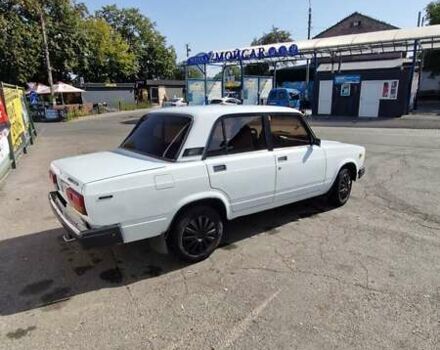 Белый ВАЗ 2107, объемом двигателя 1.5 л и пробегом 130 тыс. км за 1800 $, фото 1 на Automoto.ua