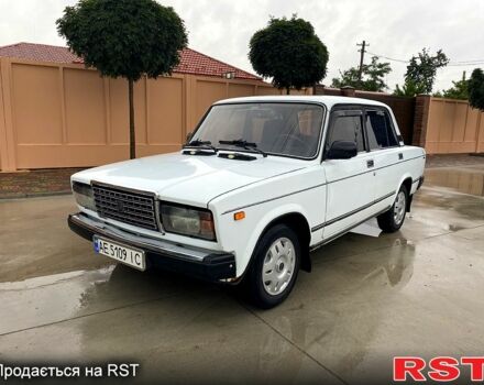 Белый ВАЗ 2107, объемом двигателя 1.5 л и пробегом 70 тыс. км за 1600 $, фото 4 на Automoto.ua
