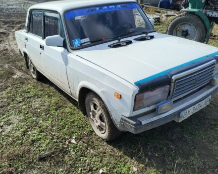 ВАЗ 2107 2002 в Каменце-Подольском на Automoto.ua Белый ВАЗ 2107, объемом двигателя 0 л и пробегом 1 тыс. км за 1300 $, фото 1 на Automoto.ua