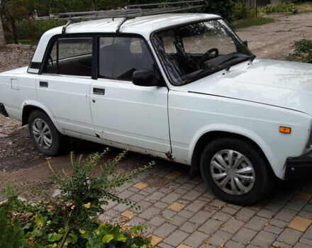 Белый ВАЗ 2107, объемом двигателя 1.5 л и пробегом 71 тыс. км за 1200 $, фото 3 на Automoto.ua