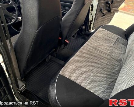 Белый ВАЗ 2107, объемом двигателя 1.5 л и пробегом 70 тыс. км за 1600 $, фото 9 на Automoto.ua