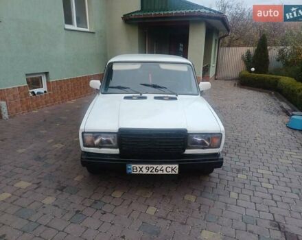 Белый ВАЗ 2107, объемом двигателя 1.5 л и пробегом 200 тыс. км за 720 $, фото 1 на Automoto.ua