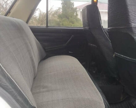 Белый ВАЗ 2107, объемом двигателя 0 л и пробегом 300 тыс. км за 900 $, фото 6 на Automoto.ua