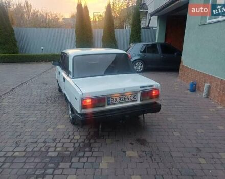 Белый ВАЗ 2107, объемом двигателя 1.5 л и пробегом 200 тыс. км за 720 $, фото 4 на Automoto.ua