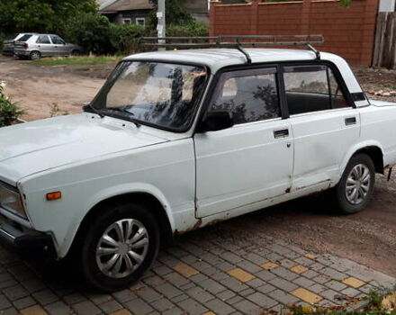 Белый ВАЗ 2107, объемом двигателя 1.5 л и пробегом 71 тыс. км за 1200 $, фото 2 на Automoto.ua