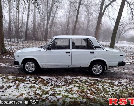 Белый ВАЗ 2107, объемом двигателя 1.5 л и пробегом 164 тыс. км за 1300 $, фото 1 на Automoto.ua