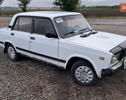 Белый ВАЗ 2107, объемом двигателя 1.6 л и пробегом 148 тыс. км за 800 $, фото 5 на Automoto.ua