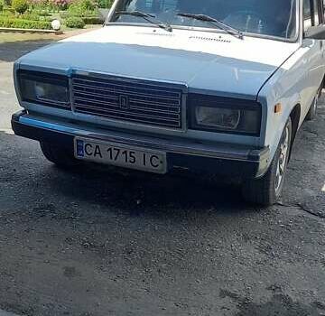 ВАЗ 2107 2003 в Киеве на Automoto.ua Белый ВАЗ 2107, объемом двигателя 1.6 л и пробегом 293 тыс. км за 2138 $, фото 1 на Automoto.ua