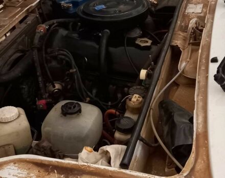 ВАЗ 2107 2003 в Киеве на Automoto.ua Белый ВАЗ 2107, объемом двигателя 1.6 л и пробегом 3 тыс. км за 2138 $, фото 5 на Automoto.ua