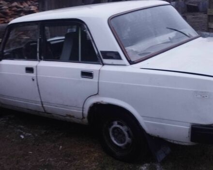 Белый ВАЗ 2107, объемом двигателя 1.6 л и пробегом 90 тыс. км за 356 $, фото 3 на Automoto.ua