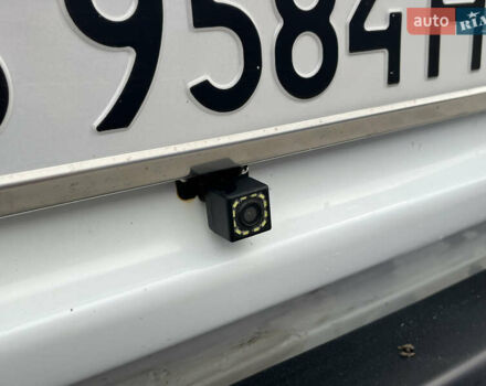 Белый ВАЗ 2107, объемом двигателя 1.5 л и пробегом 109 тыс. км за 1350 $, фото 37 на Automoto.ua