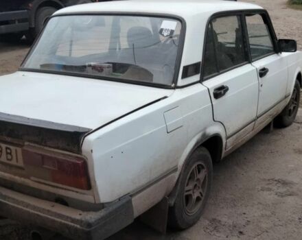 Белый ВАЗ 2107, объемом двигателя 1.5 л и пробегом 250 тыс. км за 437 $, фото 3 на Automoto.ua