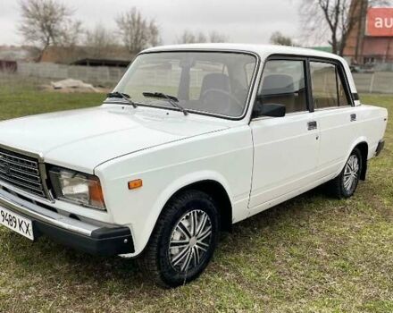 ВАЗ 2107 2004 в Виннице на Automoto.ua Белый ВАЗ 2107, объемом двигателя 1.5 л и пробегом 102 тыс. км за 1799 $, фото 2 на Automoto.ua