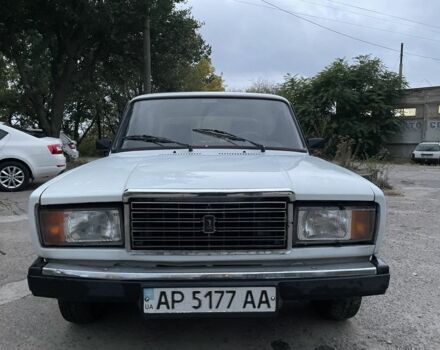 Белый ВАЗ 2107, объемом двигателя 1.5 л и пробегом 70 тыс. км за 1074 $, фото 1 на Automoto.ua