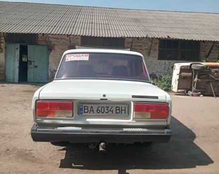 Белый ВАЗ 2107, объемом двигателя 1.5 л и пробегом 890 тыс. км за 1550 $, фото 7 на Automoto.ua