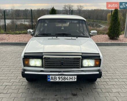 Белый ВАЗ 2107, объемом двигателя 1.5 л и пробегом 109 тыс. км за 1350 $, фото 5 на Automoto.ua