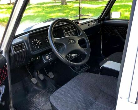 Білий ВАЗ 2107, об'ємом двигуна 1.6 л та пробігом 175 тис. км за 1550 $, фото 6 на Automoto.ua