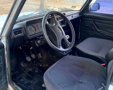 ВАЗ 2107 2004 в Харькове на Automoto.ua Белый ВАЗ 2107, объемом двигателя 1.5 л и пробегом 80 тыс. км за 600 $, фото 4 на Automoto.ua