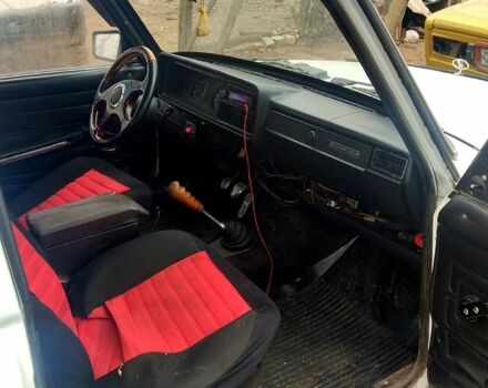 Белый ВАЗ 2107, объемом двигателя 1.5 л и пробегом 0 тыс. км за 650 $, фото 3 на Automoto.ua
