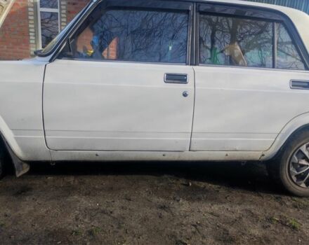 Белый ВАЗ 2107, объемом двигателя 1.5 л и пробегом 57 тыс. км за 1350 $, фото 5 на Automoto.ua