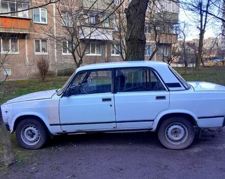 Білий ВАЗ 2107, об'ємом двигуна 1.5 л та пробігом 180 тис. км за 500 $, фото 2 на Automoto.ua