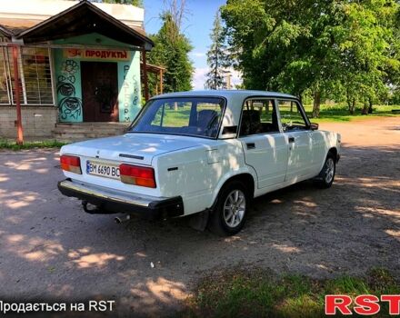 Білий ВАЗ 2107, об'ємом двигуна 1.6 л та пробігом 175 тис. км за 1550 $, фото 3 на Automoto.ua