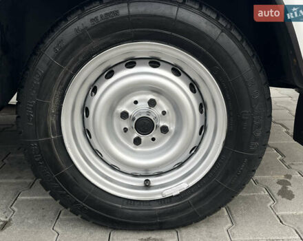 Белый ВАЗ 2107, объемом двигателя 1.5 л и пробегом 109 тыс. км за 1350 $, фото 35 на Automoto.ua