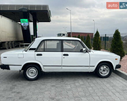 Белый ВАЗ 2107, объемом двигателя 1.5 л и пробегом 109 тыс. км за 1350 $, фото 30 на Automoto.ua