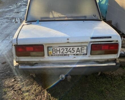 Белый ВАЗ 2107, объемом двигателя 1.4 л и пробегом 250 тыс. км за 550 $, фото 2 на Automoto.ua