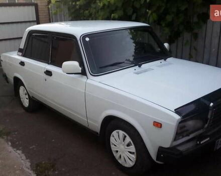 Белый ВАЗ 2107, объемом двигателя 1.45 л и пробегом 128 тыс. км за 1700 $, фото 4 на Automoto.ua