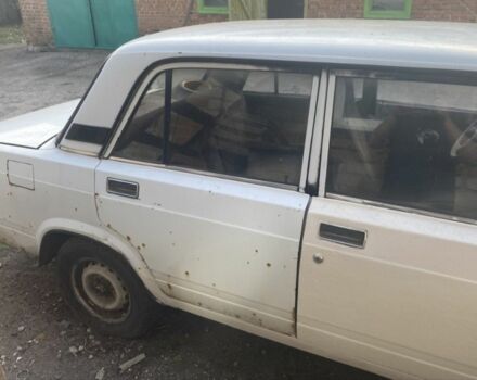 Белый ВАЗ 2107, объемом двигателя 0 л и пробегом 143 тыс. км за 1150 $, фото 3 на Automoto.ua