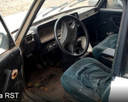 Білий ВАЗ 2107, об'ємом двигуна 1.5 л та пробігом 250 тис. км за 430 $, фото 3 на Automoto.ua