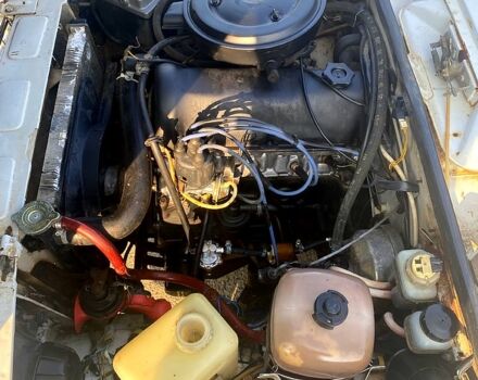 Белый ВАЗ 2107, объемом двигателя 1.5 л и пробегом 185 тыс. км за 1000 $, фото 5 на Automoto.ua