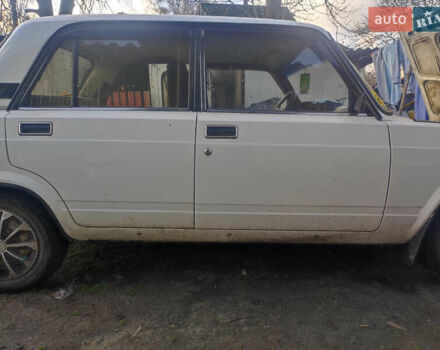 Белый ВАЗ 2107, объемом двигателя 1.45 л и пробегом 59 тыс. км за 1350 $, фото 6 на Automoto.ua