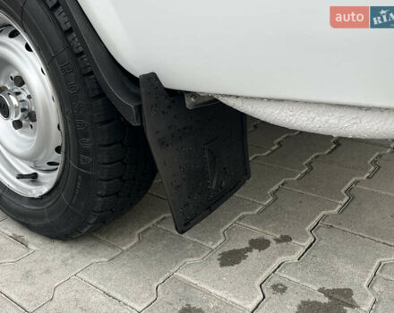 Белый ВАЗ 2107, объемом двигателя 1.5 л и пробегом 109 тыс. км за 1350 $, фото 25 на Automoto.ua