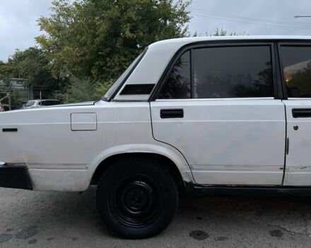 Белый ВАЗ 2107, объемом двигателя 1.5 л и пробегом 70 тыс. км за 1074 $, фото 12 на Automoto.ua