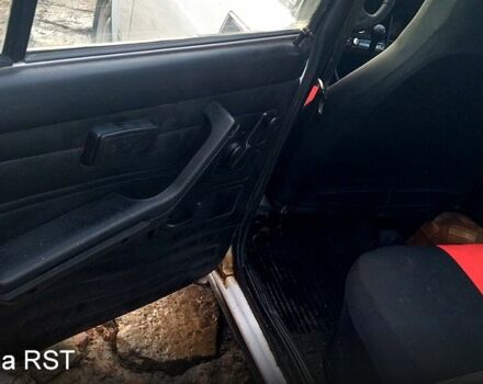 Белый ВАЗ 2107, объемом двигателя 1.5 л и пробегом 0 тыс. км за 1000 $, фото 5 на Automoto.ua