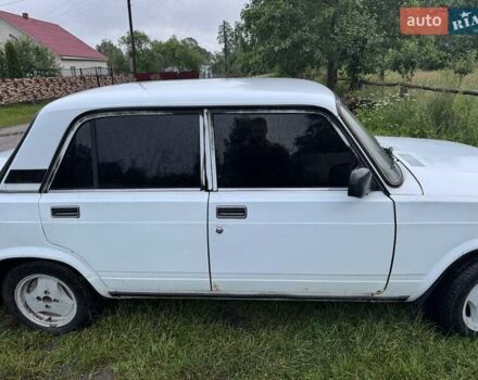 Белый ВАЗ 2107, объемом двигателя 1.5 л и пробегом 96 тыс. км за 700 $, фото 2 на Automoto.ua