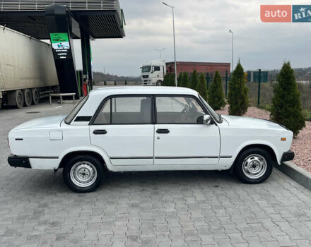 Белый ВАЗ 2107, объемом двигателя 1.5 л и пробегом 109 тыс. км за 1350 $, фото 31 на Automoto.ua