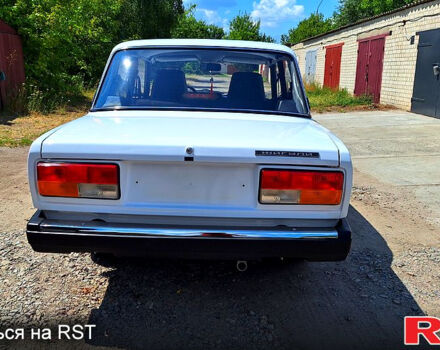 ВАЗ 2107 2005 в Смеле на Automoto.ua Белый ВАЗ 2107, объемом двигателя 1.5 л и пробегом 46 тыс. км за 2900 $, фото 3 на Automoto.ua