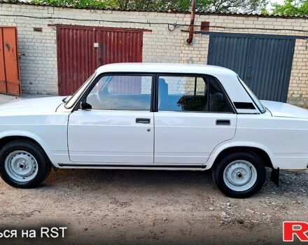 Белый ВАЗ 2107, объемом двигателя 1.5 л и пробегом 14 тыс. км за 3350 $, фото 1 на Automoto.ua